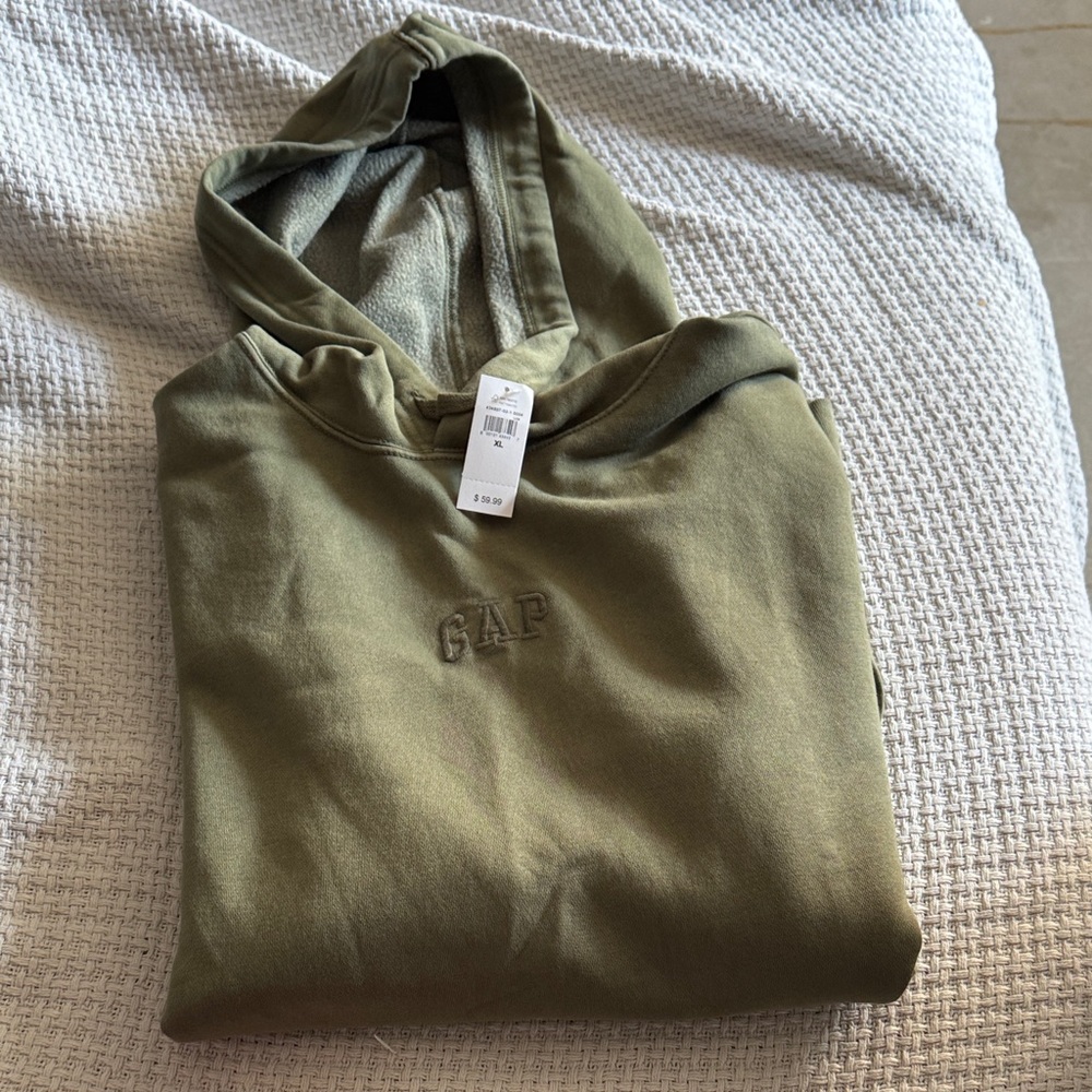 GAP Men's Green Pullover Hoodie